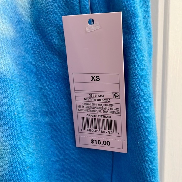 Wild Fable shorts and tank top bundle.  6 - Picture 11 of 13